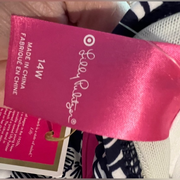 NWT Lilly Pulitzer for target swimsuit & matching pareo/sarong - Picture 5 of 11